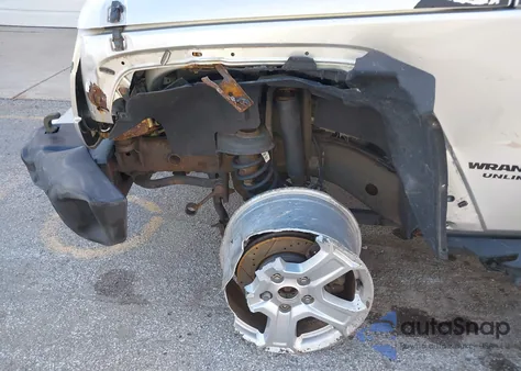 2009 Jeep Wrangler Unlimited Sahara из США, поврежденный, VIN 1J8GA59199L784610